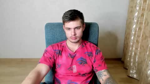 Snapshot of aurelius_x1 chatting on 02-09-26, 09:52 Maks online show from 02-09-26, 09:52