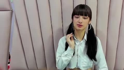 aurora online show from 01-25-25, 10:39