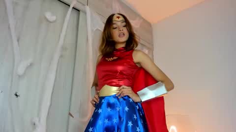 Snapshot of aurora_bunnie chatting on 10-31-25, 08:32 Sharith online show from 10-31-25, 08:32