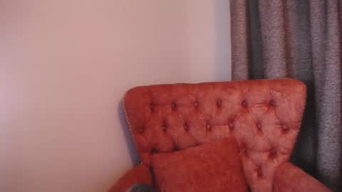 aurora_divine online show from 12-19-24, 10:21