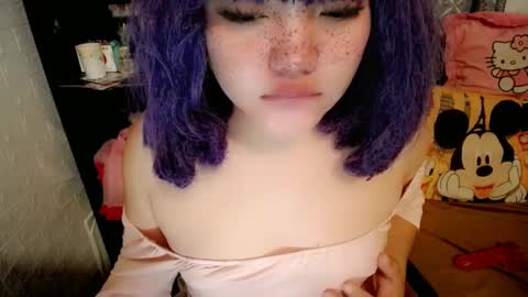 Snapshot of aurora_more chatting on 02-20-25, 11:43 cute online show from 02-20-25, 11:43