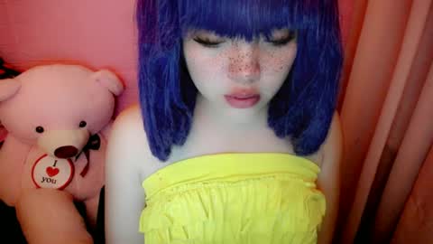 Snapshot of aurora_more chatting on 06-18-26, 09:14 cute online show from 06-18-26, 09:14