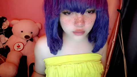 Snapshot of aurora_more chatting on 07-12-26, 01:02 cute online show from 07-12-26, 01:02