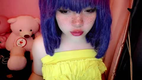 Snapshot of aurora_more chatting on 07-18-26, 12:26 cute online show from 07-18-26, 12:26