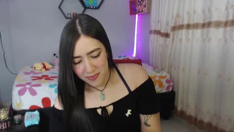Snapshot of aurora_shy_ chatting on 01-16-25, 03:56 Aurora  online show from 01-16-25, 03:56