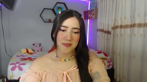Snapshot of aurora_shy_ chatting on 01-18-25, 04:15 Aurora  online show from 01-18-25, 04:15