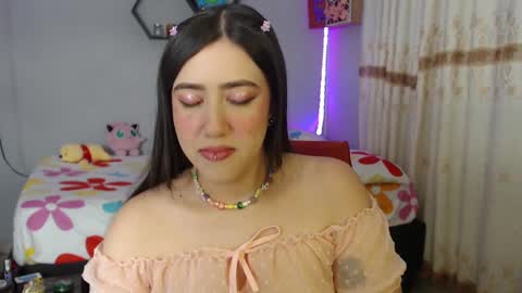 Snapshot of aurora_shy_ chatting on 01-18-25, 07:17 Aurora  online show from 01-18-25, 07:17