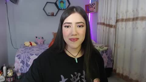 Snapshot of aurora_shy_ chatting on 01-24-25, 07:19 Aurora  online show from 01-24-25, 07:19