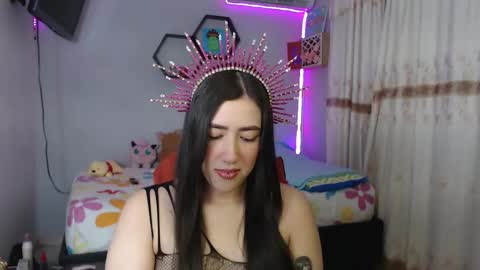 Snapshot of aurora_shy_ chatting on 02-20-25, 08:14 Aurora  online show from 02-20-25, 08:14