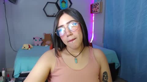 Snapshot of aurora_shy_ chatting on 03-11-25, 06:53 Aurora  online show from 03-11-25, 06:53