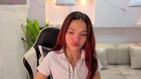 AURORA  online show from 02-08-26, 02:37