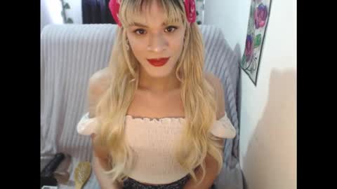 Snapshot of auroraaddams chatting on 11-05-25, 08:20 AURORA online show from 11-05-25, 08:20