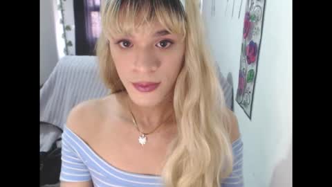 Snapshot of auroraaddams chatting on 11-06-25, 06:53 AURORA online show from 11-06-25, 06:53