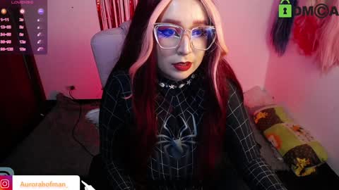 Snapshot of aurorahoffman chatting on 12-18-24, 06:21 Aurora online show from 12-18-24, 06:21