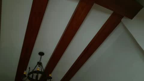 Snapshot of aurorasiera chatting on 12-15-24, 12:29 Aurora online show from 12-15-24, 12:29