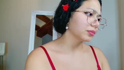 Snapshot of aurorasiera chatting on 03-04-25, 11:54 Aurora online show from 03-04-25, 11:54