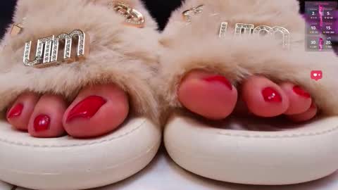 Aurora online show from 11-30-25, 01:26