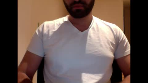 Snapshot of aussie099 chatting on 12-27-24, 10:23 aussie099 online show from 12-27-24, 10:23