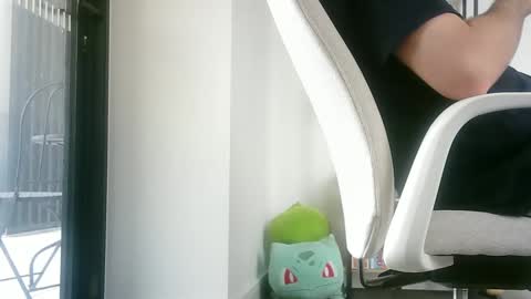 Snapshot of aussie5892 chatting on 03-09-25, 03:11 Justin online show from 03-09-25, 03:11