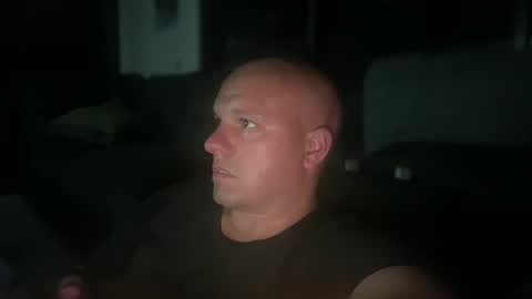 Snapshot of aussieboycal chatting on 03-04-25, 11:40 aussieboycal online show from 03-04-25, 11:40