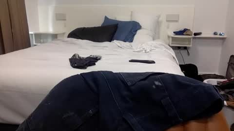 Snapshot of aussieguy59660 chatting on 02-27-26, 09:48 aussieguy59660 online show from 02-27-26, 09:48