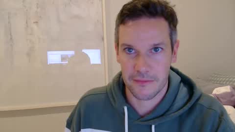 aussiesurfer0000 online show from 05-27-26, 04:09