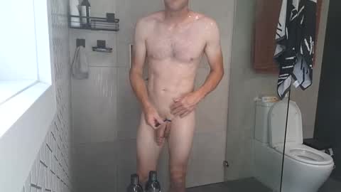 Snapshot of aussieweapon chatting on 12-22-24, 11:20 Nick online show from 12-22-24, 11:20