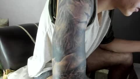 austin1119a online show from 12-04-25, 05:28