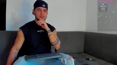 A online show from 10-25-25, 09:53