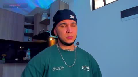 A online show from 05-22-26, 09:42