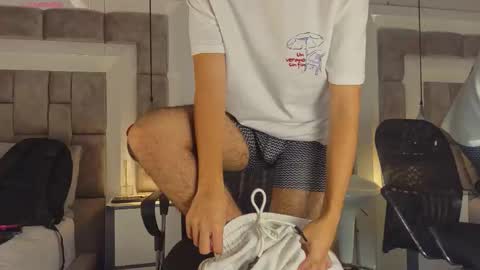 austinreeds online show from 03-25-26, 01:50