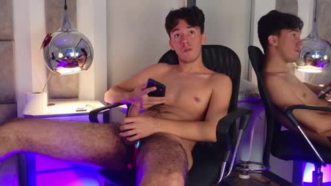 austinreeds online show from 04-24-26, 03:03