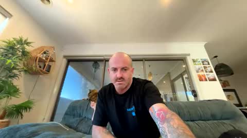 Snapshot of austintoner85 chatting on 06-09-26, 01:17 austintoner85 online show from 06-09-26, 01:17