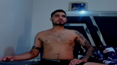 AustinTorres  online show from 12-05-24, 02:31