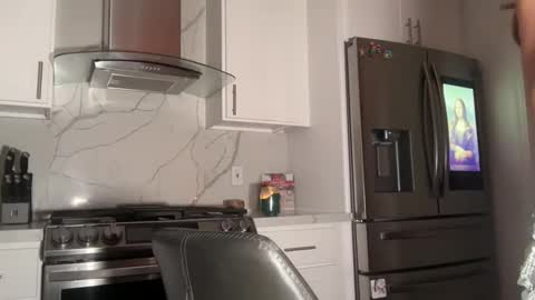 Auntumnfalls online show from 02-01-25, 01:23