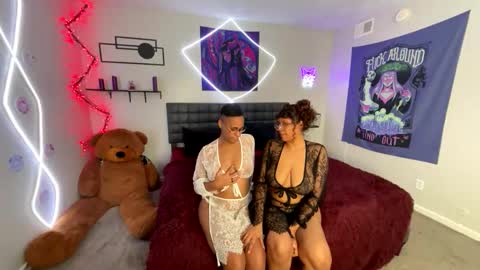 Autumn  Jordan online show from 11-21-25, 12:15