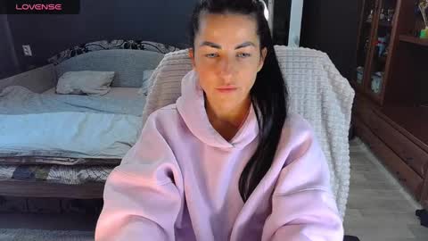 Snapshot of ava__doll chatting on 04-25-26, 11:24 Ava online show from 04-25-26, 11:24