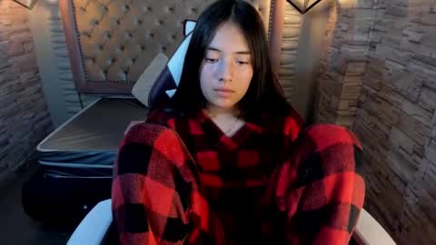              online show from 12-03-24, 06:26