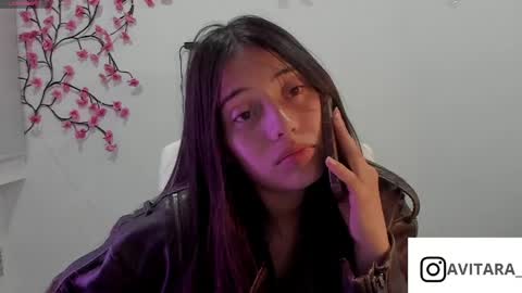              online show from 04-29-26, 02:37