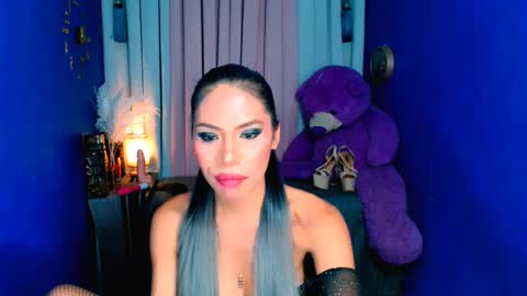 Snapshot of ava_cummer chatting on 02-01-25, 04:46 Ava online show from 02-01-25, 04:46