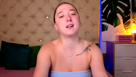 Snapshot of ava_maax chatting on 06-01-26, 04:47 Ava online show from 06-01-26, 04:47