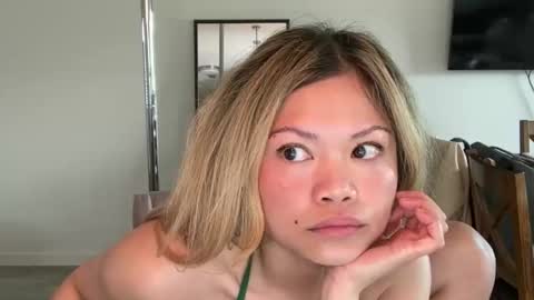 Little Ava  online show from 04-13-26, 05:51