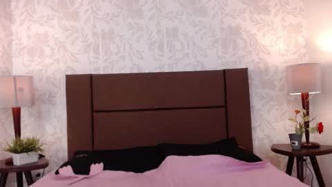 Ava  online show from 11-24-25, 07:24