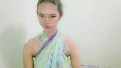 Snapshot of avacadaxcx chatting on 09-11-25, 12:22 avacadaxcx online show from 09-11-25, 12:22