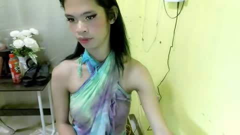 Snapshot of avacadaxcx chatting on 11-07-25, 12:49 avacadaxcx online show from 11-07-25, 12:49