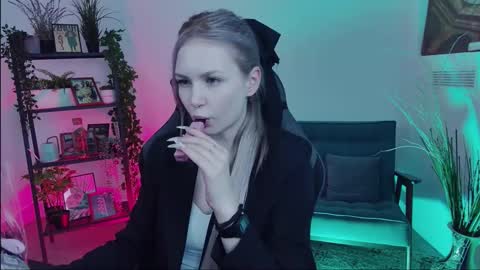 Ava nonude online show from 09-24-25, 10:51