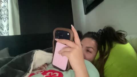 Snapshot of avamonroexo chatting on 05-13-26, 07:55 Ava Monroe online show from 05-13-26, 07:55