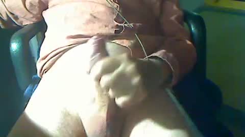 avan05 online show from 12-16-25, 01:43