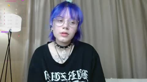 avaobierne online show from 04-17-26, 06:16