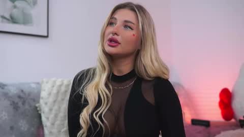 Carina online show from 11-27-25, 10:34